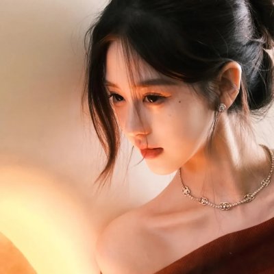 蝶舞莺歌